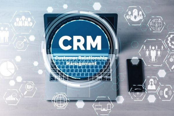 Logiciel CRM : comparatif des 12 meilleurs outils CRM