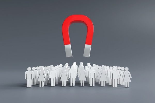 Attirer plus de leads qualifiés grâce aux outils et automatisations de HubSpot