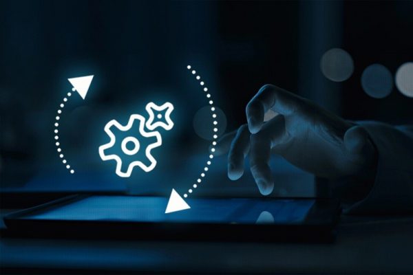 HubSpot vs Salesforce Marketing Cloud, Adobe Campaign et Marketo : quelle plateforme d’automatisation à l’échelle d’une entreprise ?