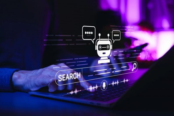 SEO ou AEO : pourquoi les entreprises doivent désormais travailler les deux ?